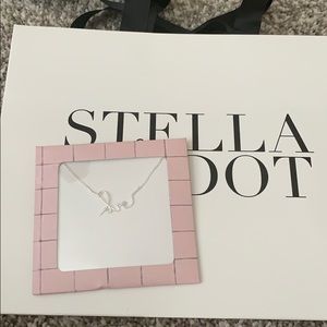 Stella & Dot Love Necklace
